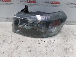 Used Headlight, left Ford Transit 2.4 TDdi 16V 300L Price on request offered by N Kossen Autorecycling BV