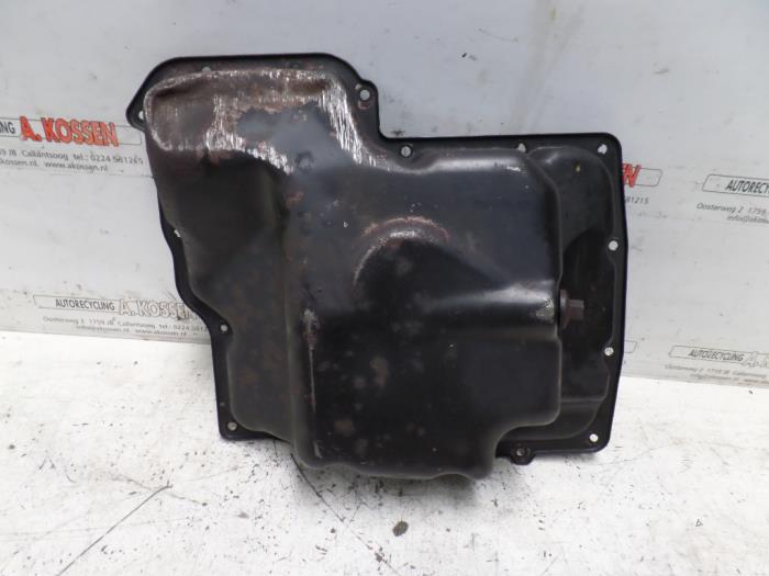 Usagé Couvercle carter Ford Transit 2.0 TDCi 16V Prix sur demande proposé par N Kossen Autorecycling BV