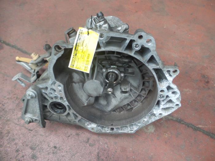 Gebrauchte Getriebe Opel Corsa Preis auf Anfrage angeboten von N Kossen Autorecycling BV