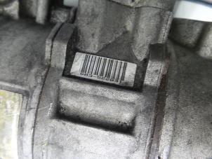 Usados Bomba de aire acondicionado Audi A8 (D2) 2.5 TDI V6 24V Precio de solicitud ofrecido por N Kossen Autorecycling BV