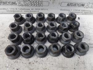 Used Wheelnut Opel Movano 2.3 CDTi 16V RWD Price on request offered by N Kossen Autorecycling BV