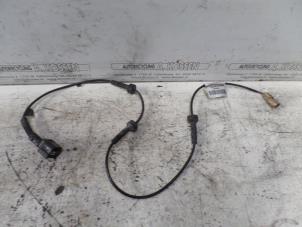 Used Cable (miscellaneous) Opel Movano 2.3 CDTi 16V RWD Price on request offered by N Kossen Autorecycling BV