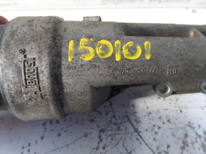 Oil filter housing Opel Tigra 90530259 Z14XEP