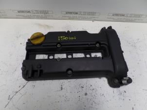 Used Rocker cover Opel Tigra Price on request offered by N Kossen Autorecycling BV