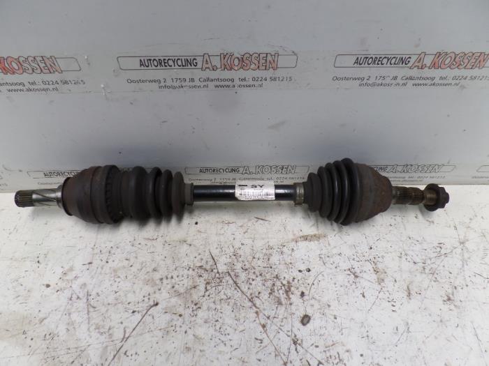 Front drive shaft, left from a Opel Zafira (M75) 1.6 16V 2006