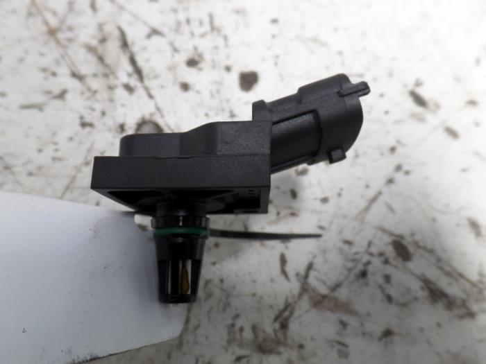 Begagnade MAP-sensor (insugsrör) Renault Megane II (BM/CM) 1.5 dCi 80 Pris på förfrågan erbjuds av N Kossen Autorecycling BV