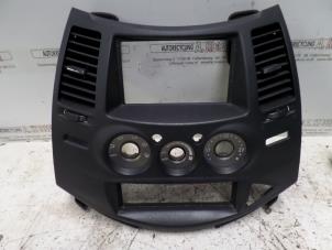 Used Dashboard part Mitsubishi Grandis (NA) 2.0 DI-D 16V Price on request offered by N Kossen Autorecycling BV