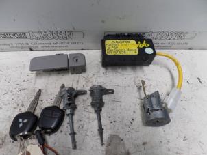 Used Set of locks Mitsubishi Grandis (NA) 2.0 DI-D 16V Price on request offered by N Kossen Autorecycling BV