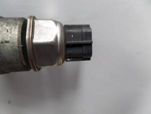 Used Fuel pressure sensor Ford Transit 2.2 TDCi 16V Price on request offered by N Kossen Autorecycling BV