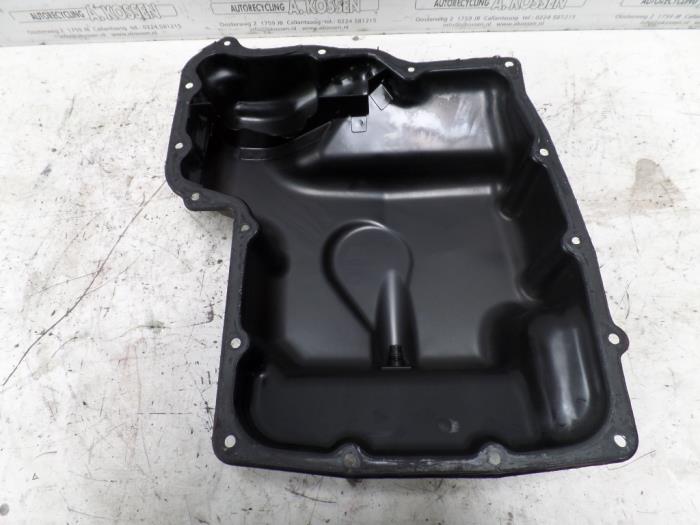 Usagé Couvercle carter Ford Transit 2.2 TDCi 16V Prix sur demande proposé par N Kossen Autorecycling BV