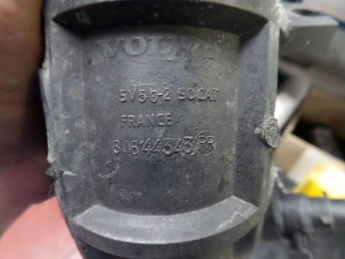 Ansaugschlauch Luft Volvo V40 1.9 16V T4 - 30644343RR