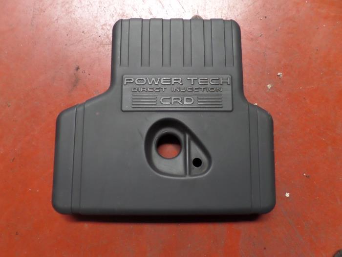 Engine cover from a Jeep Cherokee/Liberty (KJ) 2.5 CRD 16V 2004