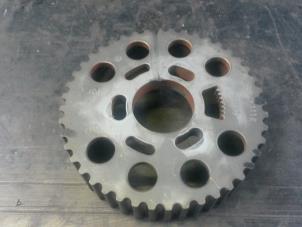 Used Camshaft sprocket Volkswagen Touran Price on request offered by N Kossen Autorecycling BV