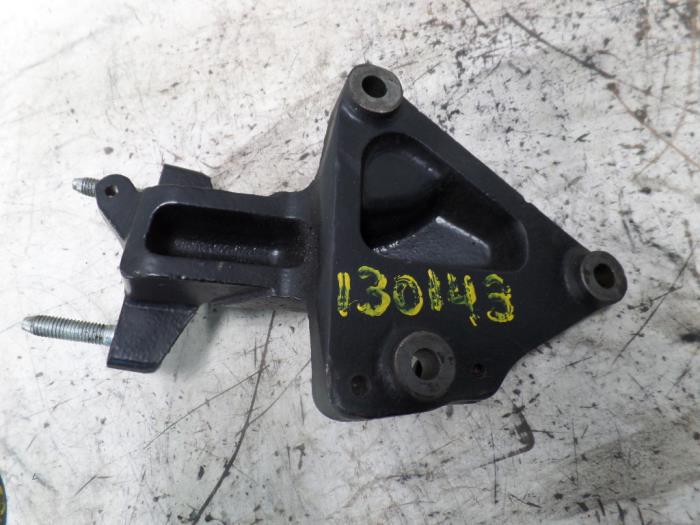 Gebrauchte Motorlager Chevrolet Nubira Wagon (J100) 1.8 16V Preis auf Anfrage angeboten von N Kossen Autorecycling BV