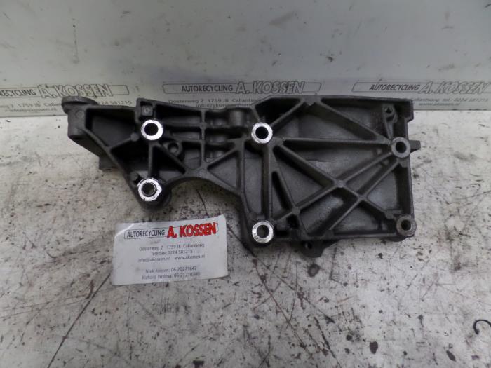 Dynamostütze oben van een Volkswagen Touran 2006