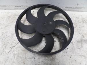Used Fan motor Fiat Stilo (192A/B) 1.8 16V Price on request offered by N Kossen Autorecycling BV