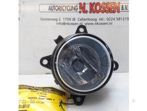 Used Fog light, front left Peugeot Partner Combispace 1.6 HDI 90 16V Price on request offered by N Kossen Autorecycling BV