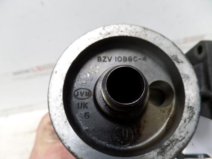 Gebrauchte Ölfiltergehäuse Rover 200 (RF) 214 Si 1.4 16V Preis auf Anfrage angeboten von N Kossen Autorecycling BV