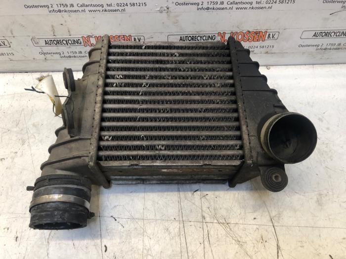 Usados Intercooler Volkswagen Golf IV (1J1) 1.9 TDI 110 Precio de solicitud ofrecido por N Kossen Autorecycling BV