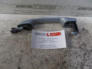 Used Door handle 2-door, left Fiat Stilo (192A/B) 1.8 16V Price on request offered by N Kossen Autorecycling BV