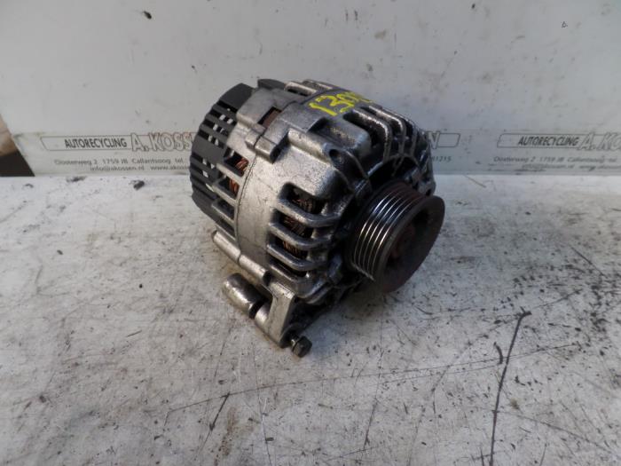 Usagé Dynamo Audi A6 Avant (C5) 2.5 TDI V6 24V Prix sur demande proposé par N Kossen Autorecycling BV