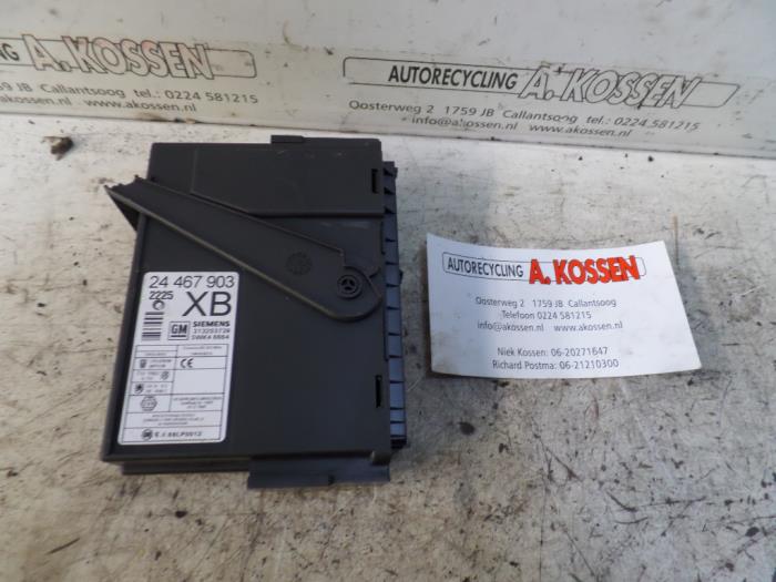 Używane Modul Comfort Opel Meriva (A) 1.6 Cena na żądanie oferowane przez N Kossen Autorecycling BV