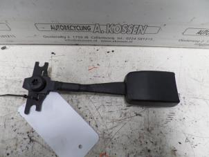 Used Front seatbelt buckle, right Ford Transit Connect 1.8 TDCi 90 Price on request offered by N Kossen Autorecycling BV