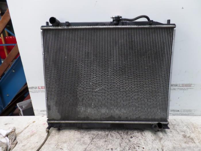 Gebrauchte Kühler Mitsubishi Pajero Classic Hardtop (V2/4) 3.2 DI-D 16V Preis auf Anfrage angeboten von N Kossen Autorecycling BV