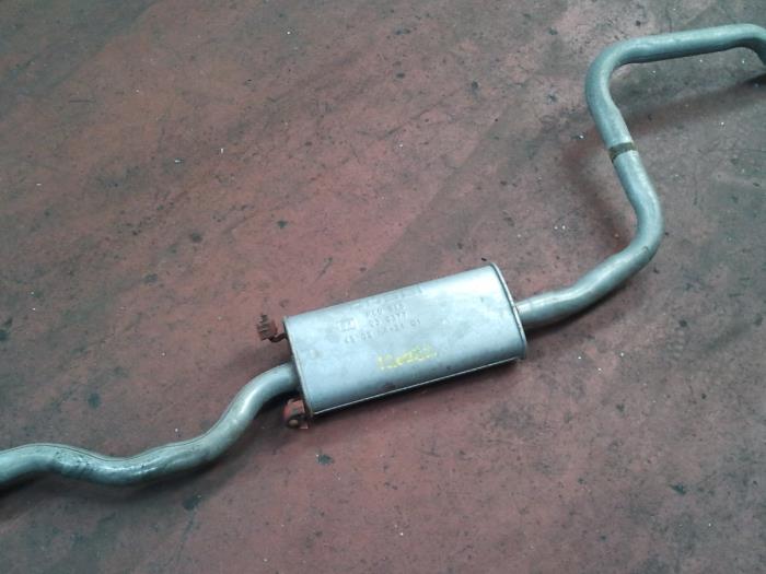 Gebrauchte Auspuff Mitteldämpfer Ford Escort 6 (ANL) 1.8 TD Preis auf Anfrage angeboten von N Kossen Autorecycling BV