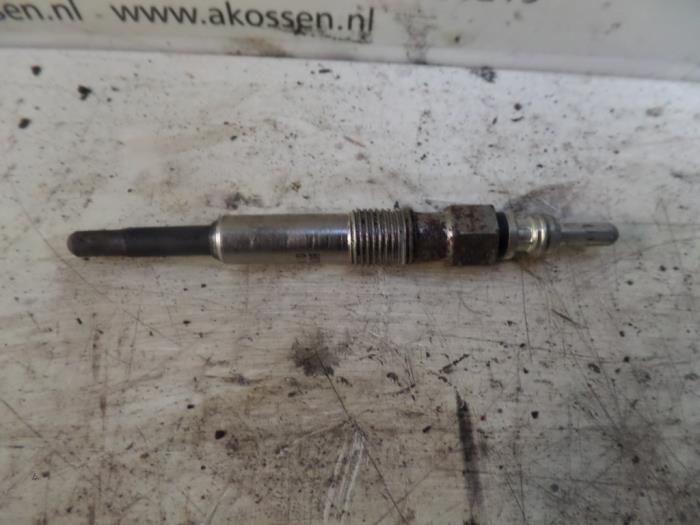 Glow plug Volkswagen Transporter T4 2.5 TDI 0100226227 AJT