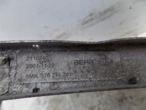 Radiator from a Volkswagen Golf III (1H1) 2.8 VR6 1992