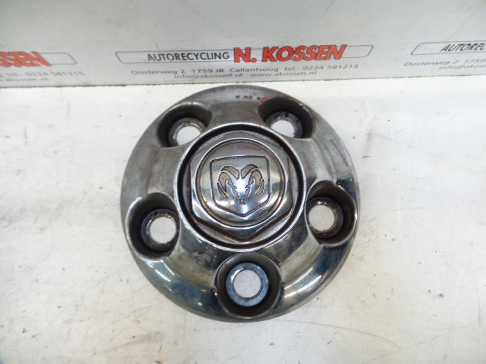Używane Kolpak Dodge Ram 3500 (BR/BE) 5.9 1500 4x4 Kat. Cena na żądanie oferowane przez N Kossen Autorecycling BV