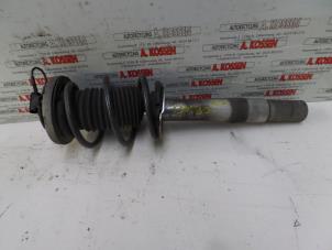 Used Front shock absorber rod, right BMW 6 serie (E63) M6 V10 40V Price on request offered by N Kossen Autorecycling BV