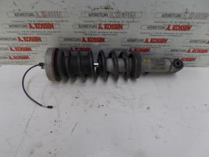 Used Rear shock absorber rod, right BMW 6 serie (E63) M6 V10 40V Price on request offered by N Kossen Autorecycling BV