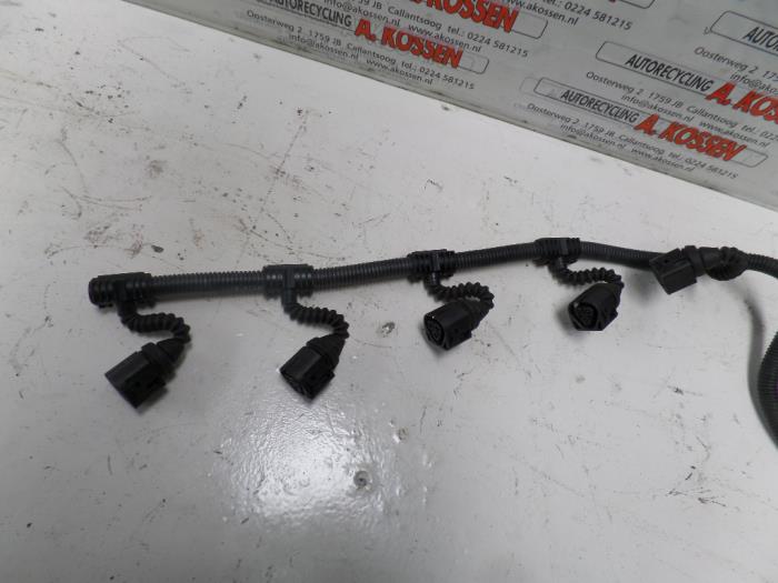 Używane Kabel (rózne) BMW 6 serie (E63) M6 V10 40V Cena na żądanie oferowane przez N Kossen Autorecycling BV