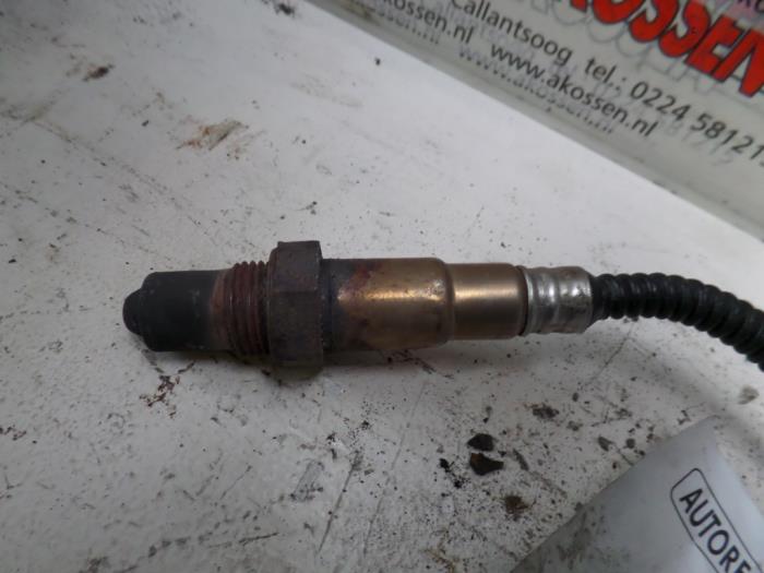 Sonde lambda d'un Renault Megane Coupé (DA) 1.6 16V Sport 2000