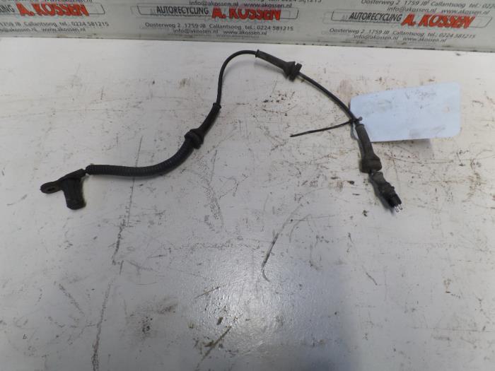 Begagnade ABS-sensor Opel Movano Combi 2.2 DTI Pris på förfrågan erbjuds av N Kossen Autorecycling BV