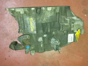 Used Gearbox Volvo V70 (SW) 2.4 D5 20V Price on request offered by N Kossen Autorecycling BV