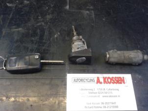 Used Set of locks Volkswagen Transporter T5 2.5 TDi Price on request offered by N Kossen Autorecycling BV
