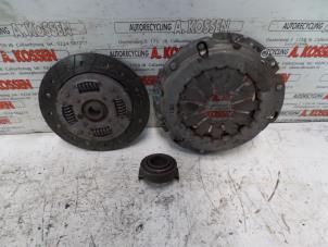 Used Clutch kit (complete) Honda Jazz (GD/GE2/GE3) 1.3 i-Dsi Price on request offered by N Kossen Autorecycling BV