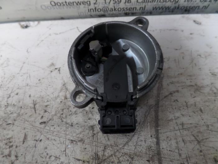 Begagnade Kamaxelsensor Audi TT Pris på förfrågan erbjuds av N Kossen Autorecycling BV
