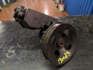 Used Power steering pump Opel Vectra B Caravan (31) 2.0 16V Price on request offered by N Kossen Autorecycling BV