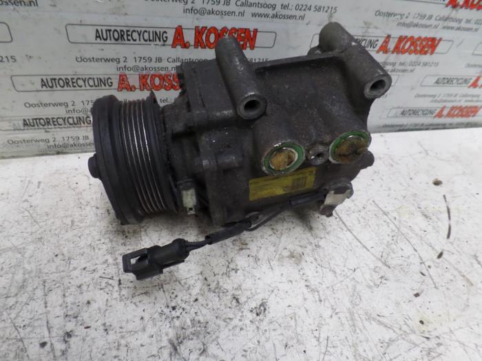 Usagé Compresseur de clim Ford Focus 1 1.8 16V Prix sur demande proposé par N Kossen Autorecycling BV