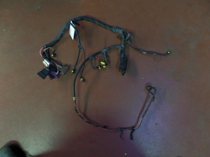 Begagnade Kablage Fiat Stilo (192A/B) 1.8 16V Pris på förfrågan erbjuds av N Kossen Autorecycling BV