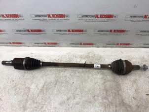 Used Drive shaft, rear right Smart Fortwo Coupé (451.3) 1.0 45 KW Price on request offered by N Kossen Autorecycling BV