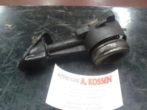 Used Thrust bearing Ford Transit Price on request offered by N Kossen Autorecycling BV