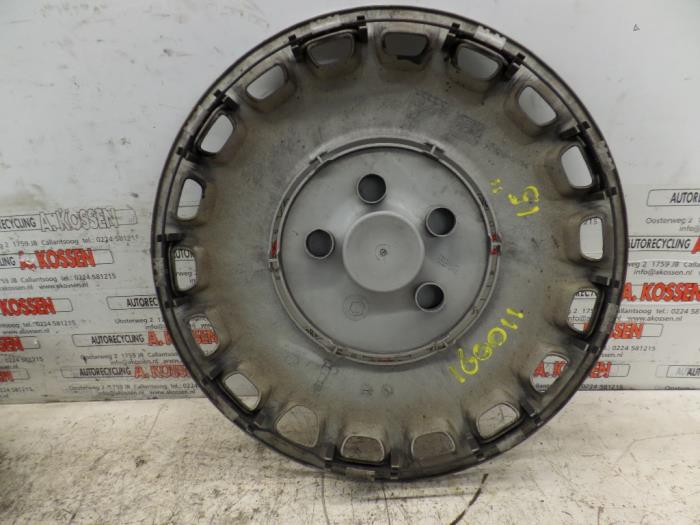 Gebrauchte Radkappe Volvo V50 (MW) 1.6 D 16V Preis auf Anfrage angeboten von N Kossen Autorecycling BV