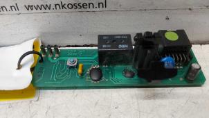Begagnade Centrallåsbrytare Renault Twingo (C06) 1.2 SPi Phase I Pris på förfrågan erbjuds av N Kossen Autorecycling BV