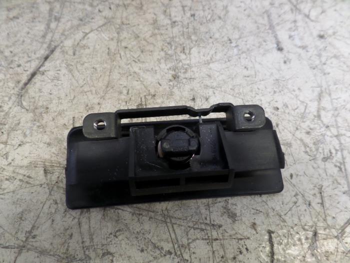 Steering column housing from a BMW 3 serie (E46/2) 320 Ci 24V 1999