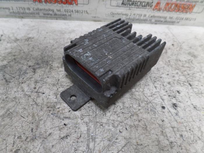 Cooling fin relay from a Mercedes-Benz A (W168) 1.7 A-170 CDI 16V 1999